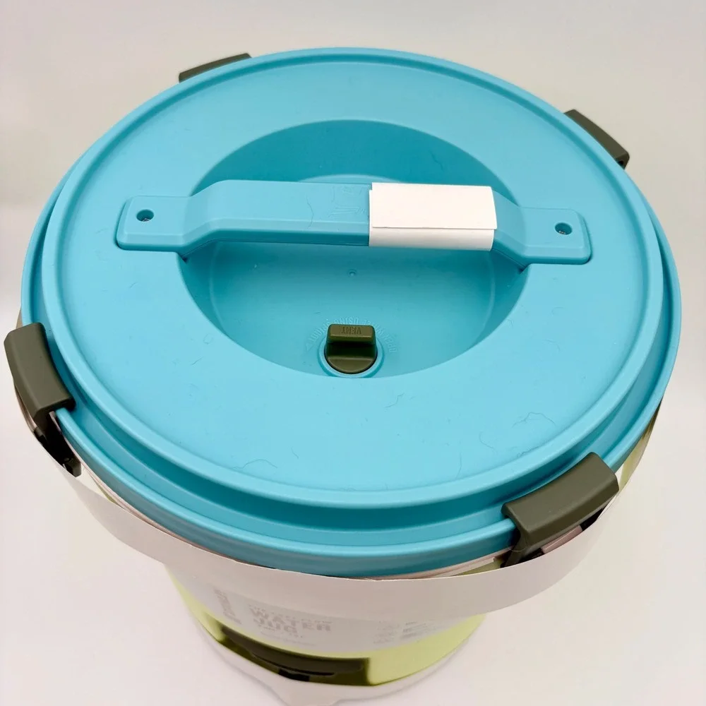 Stanley Fast Flow Water Jug 2 Gallon Citron Pool Blue Insulated Cooler Dispenser - Picture 4 of 10